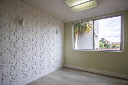 Sala de apartamento para alugar com 3 quartos, 68m² em Jardim Santa Efigenia, São Paulo