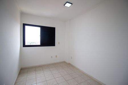 Apartamento para alugar com 112m², 3 quartos e 2 vagasQuarto