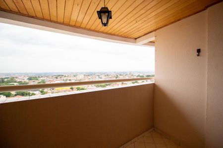 Varanda de apartamento para alugar com 3 quartos, 112m² em Vila Angelica, Sorocaba