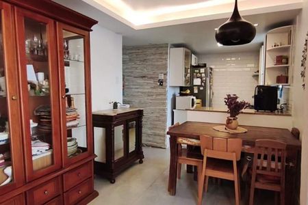 Apartamento à venda com 98m², 2 quartos e 1 vaga