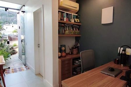 Apartamento à venda com 98m², 2 quartos e 1 vaga