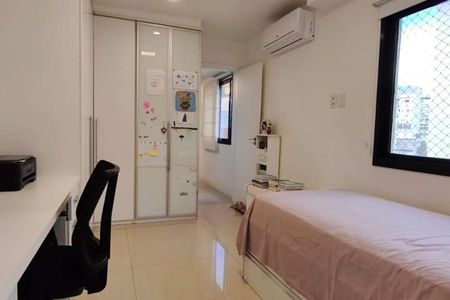 Apartamento à venda com 98m², 2 quartos e 1 vaga