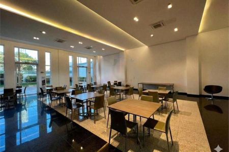 Apartamento à venda com 3 quartos, 104m² em Vila Regente Feijó, São Paulo