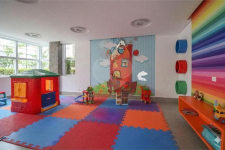 Apartamento à venda com 3 quartos, 104m² em Vila Regente Feijó, São Paulo