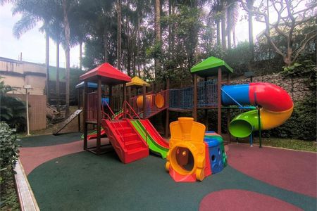 Apartamento à venda com 3 quartos, 128m² em Cidade São Francisco, São Paulo