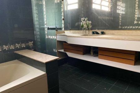 Apartamento à venda com 4 quartos, 300m² em Copacabana, Rio de Janeiro