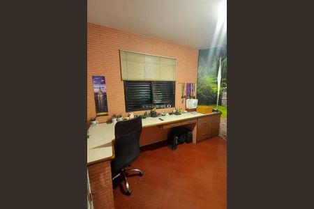 Apartamento à venda com 167m², 2 quartos e 2 vagas