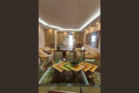 Apartamento à venda com 167m², 2 quartos e 2 vagas