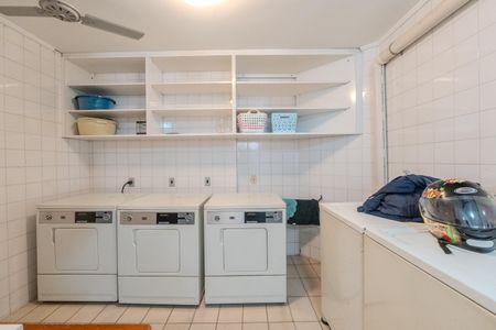 Apartamento à venda com 61m², 2 quartos e 1 vagaLavanderia