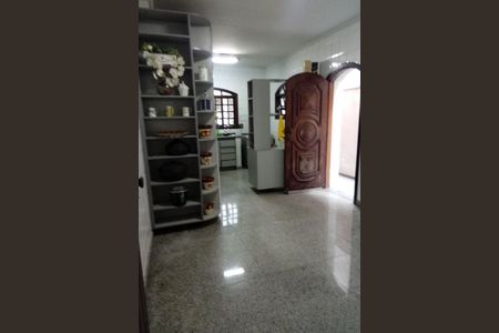 Casa à venda com 2 quartos, 327m² em Parque Novo Mundo, São Paulo