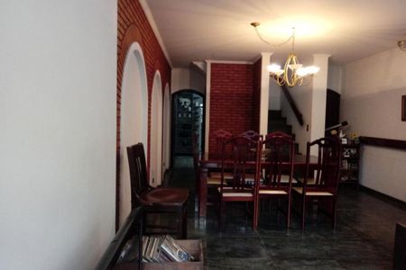 Casa à venda com 2 quartos, 327m² em Parque Novo Mundo, São Paulo