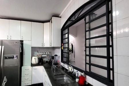 Casa à venda com 185m², 3 quartos e 2 vagas