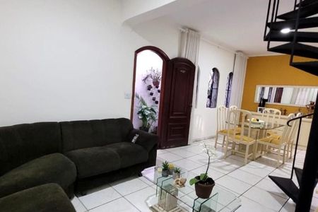 Casa à venda com 185m², 3 quartos e 2 vagas