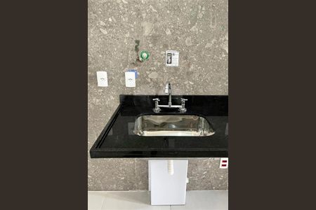 Apartamento à venda com 84m², 2 quartos e 1 vaga