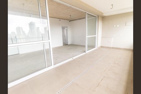 Apartamento à venda com 163m², 3 quartos e 3 vagasVaranda