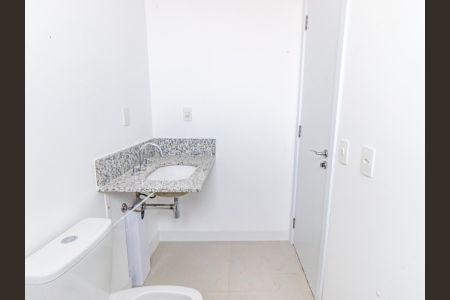 Apartamento à venda com 163m², 3 quartos e 3 vagasBanheiro da Suíte 2
