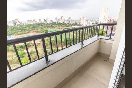 Apartamento à venda com 163m², 3 quartos e 3 vagasSuíte 1 - Varanda