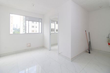 Sala de apartamento para alugar com 2 quartos, 32m² em Jardim Caravelas, São Paulo