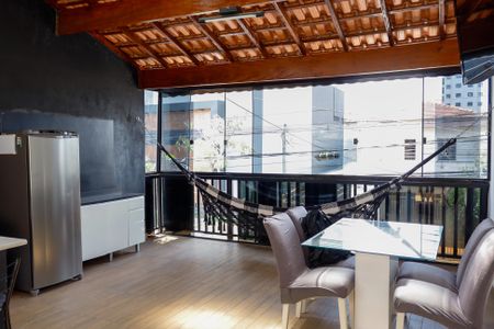 Casa para alugar com 150m², 2 quartos e 2 vagasÁrea comum - Churrasqueira