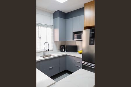 Casa para alugar com 150m², 2 quartos e 2 vagasCozinha