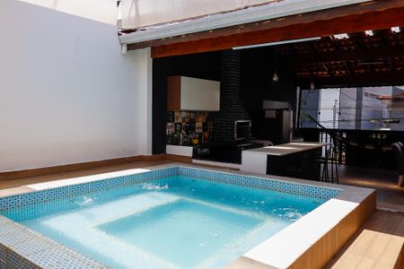 Casa para alugar com 150m², 2 quartos e 2 vagasÁrea comum