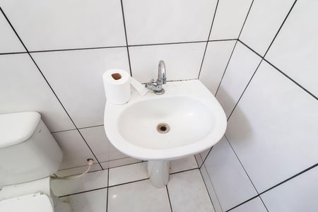 Casa para alugar com 70m², 2 quartos e sem vagaBanheiro