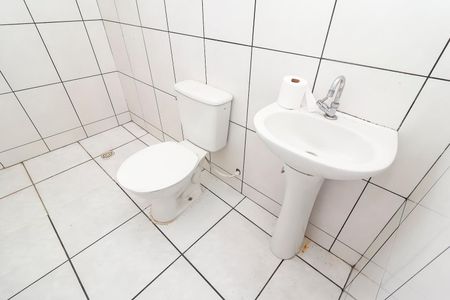 Casa para alugar com 70m², 2 quartos e sem vagaBanheiro