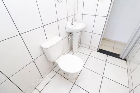 Casa para alugar com 70m², 2 quartos e sem vagaBanheiro