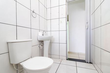 Casa para alugar com 70m², 2 quartos e sem vagaBanheiro