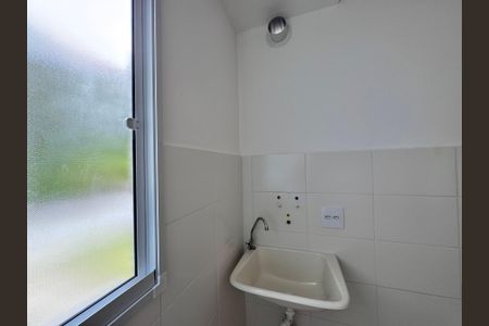 Apartamento para alugar com 44m², 2 quartos e 1 vagaCozinha e Área de Serviço