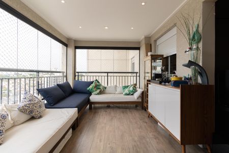 Apartamento para alugar com 68m², 2 quartos e 1 vagaVaranda da Sala