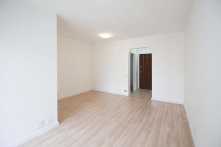 Sala de apartamento para alugar com 2 quartos, 63m² em Moema, São Paulo