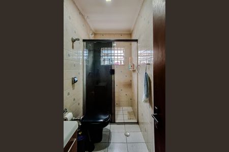 Casa à venda com 130m², 3 quartos e 1 vagaBanheiro