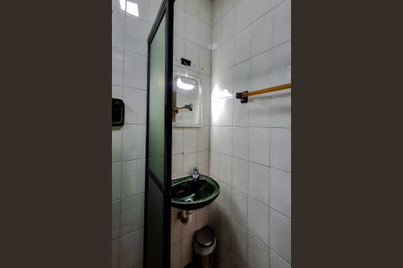 Casa à venda com 130m², 3 quartos e 1 vagaBanheiro 2