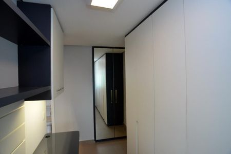 Apartamento para alugar com 117m², 2 quartos e 3 vagasEscritório