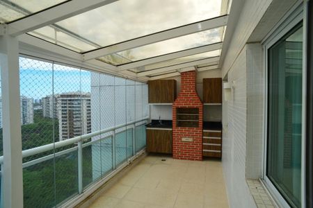 Apartamento para alugar com 117m², 2 quartos e 3 vagasVaranda da Sala
