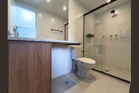 Banheiro de kitnet/studio para alugar com 1 quarto, 25m² em Vila Mariana, São Paulo