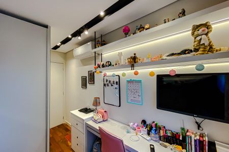 Apartamento para alugar com 111m², 2 quartos e 2 vagas Apartamento para alugar com 111m², 2 quartos e 2 vagasQuarto 2 - Suíte