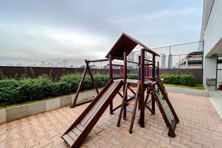 Apartamento para alugar com 111m², 2 quartos e 2 vagas Apartamento para alugar com 111m², 2 quartos e 2 vagasÁrea comum - Playground