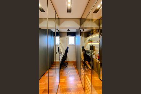 Apartamento para alugar com 111m², 2 quartos e 2 vagas Apartamento para alugar com 111m², 2 quartos e 2 vagasQuarto 1 - Suíte