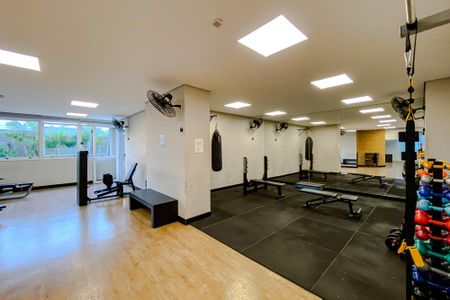 Apartamento para alugar com 111m², 2 quartos e 2 vagas Apartamento para alugar com 111m², 2 quartos e 2 vagasÁrea comum - Academia