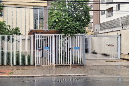 Apartamento à venda com 56m², 2 quartos e 1 vagaFachada