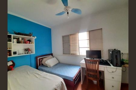 Casa à venda com 3 quartos, 180m² em Jardim Ester Yolanda, São Paulo