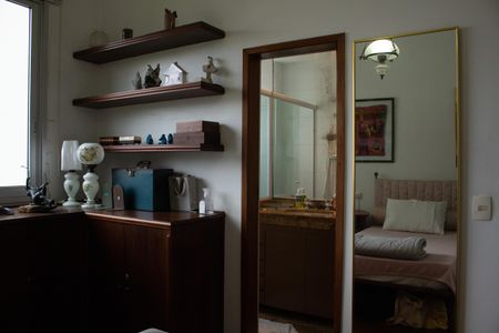 Apartamento à venda com 75m², 2 quartos e 1 vagaSuíte