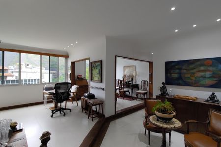 Apartamento à venda com 75m², 2 quartos e 1 vagaSala