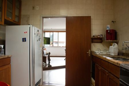 Apartamento à venda com 75m², 2 quartos e 1 vagaCozinha