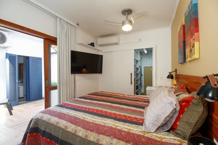 Casa à venda com 180m², 4 quartos e 2 vagasSuíte 2