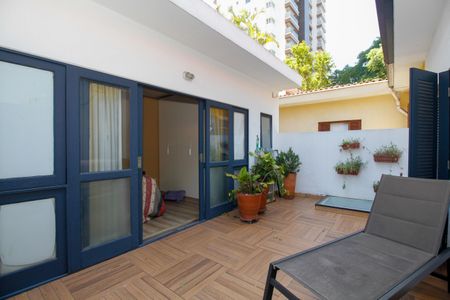 Casa à venda com 180m², 4 quartos e 2 vagasVaranda do Quarto 2