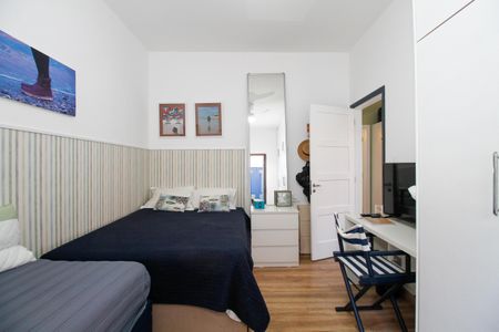 Casa à venda com 180m², 4 quartos e 2 vagasQuarto 1