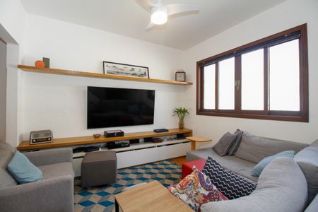 Casa à venda com 180m², 4 quartos e 2 vagasSala de Estar